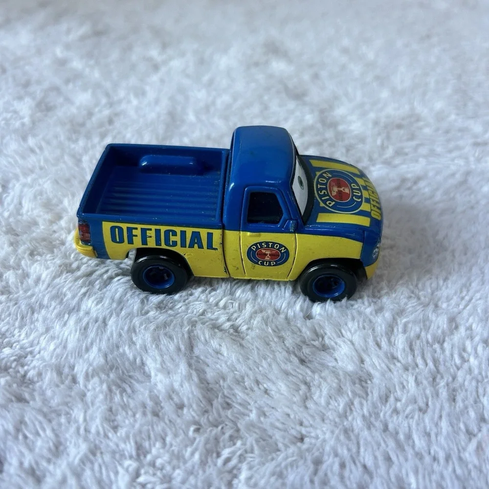 Disney Pixar Cars Piston Cup Diecast (3)Dexter Hoover|Tom|Tow Truck Tom